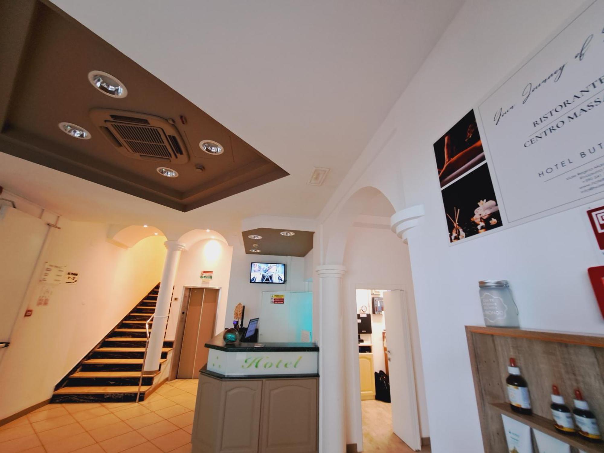 Hotel Butterfly Wellness & Spa Rimini Extérieur photo